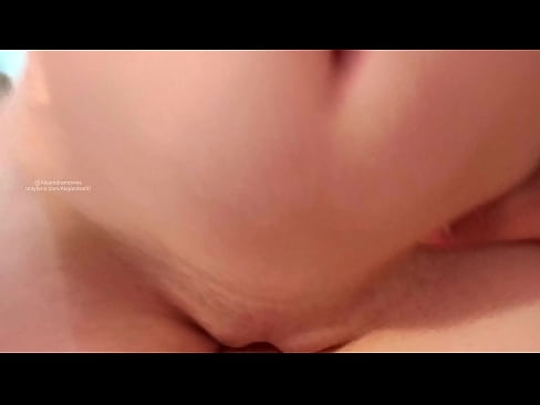 ❤️ Dormitu in a stanza di a mo surella è hè cusì ch'e aghju svegliatu ❤ Bella porno à noi ❌