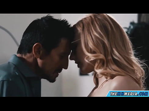 ❤️ Sessu romanticu cù una bionda slutty ❤ Bella porno à noi ❌