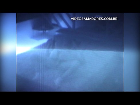 ❤️ U maritu filma a moglia chì scopa un vicinu è scopre chì hè un cornu ❤ Bella porno à noi ❌