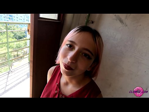❤️ Student Sensual Sucks a Stranger in the Outback - Cum On His Face ❤ Bella porno à noi ❌